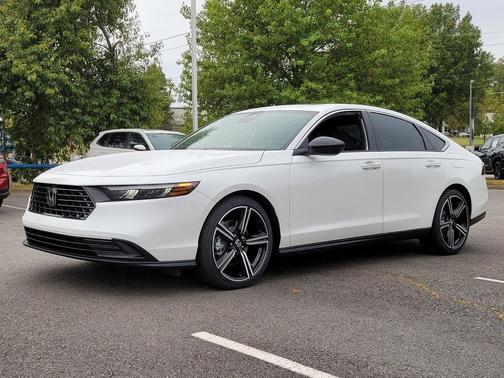 2025 Honda Accord Hybrid Base