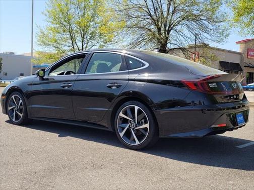 2023 Hyundai SONATA SEL Plus