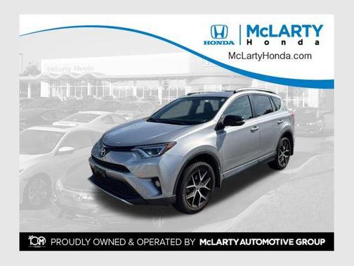 Silver Sky Metallic 2016 Toyota RAV4 SE