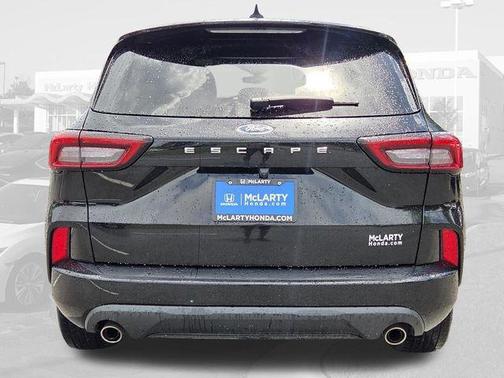 Agate Black Metallic 2024 Ford Escape ST-Line