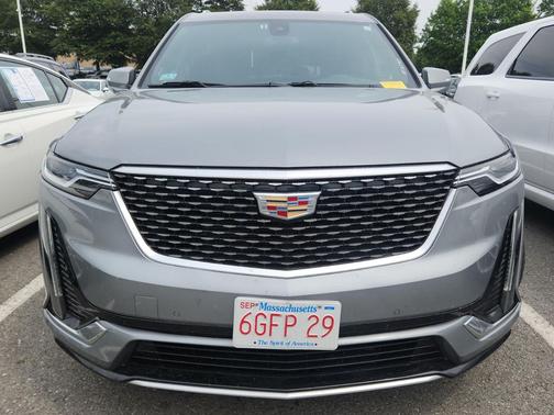 2023 Cadillac XT6 Premium Luxury FWD