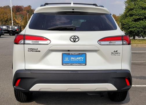 2023 Toyota Corolla Cross LE