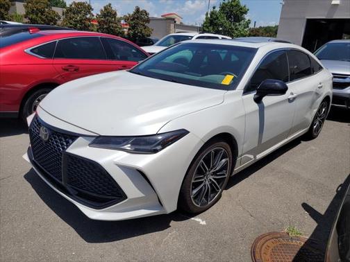2019 Toyota Avalon Touring