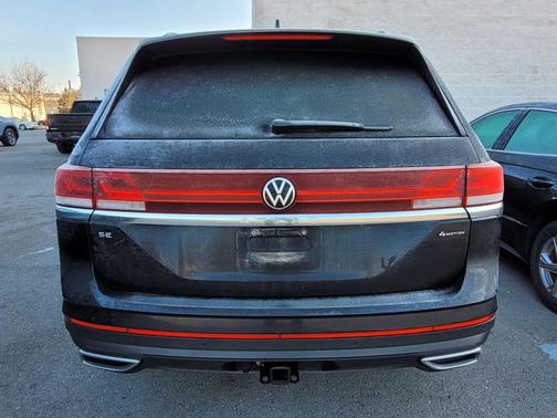 2025 Volkswagen Atlas 2.0T SE w/Technology 4MOTION