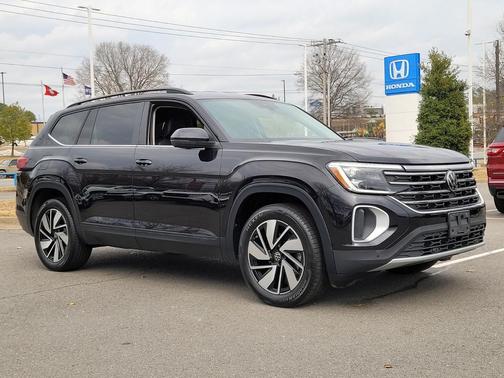 2025 Volkswagen Atlas 2.0T SE w/Technology 4MOTION