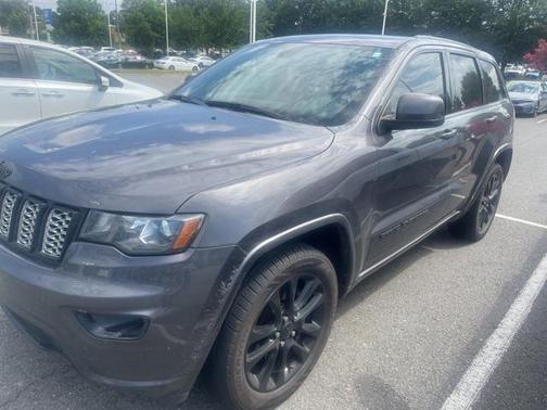 2021 Jeep Grand Cherokee Laredo