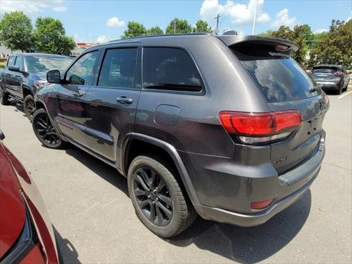 2021 Jeep Grand Cherokee Laredo