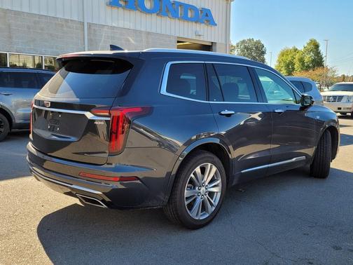 2023 Cadillac XT6 Premium Luxury FWD