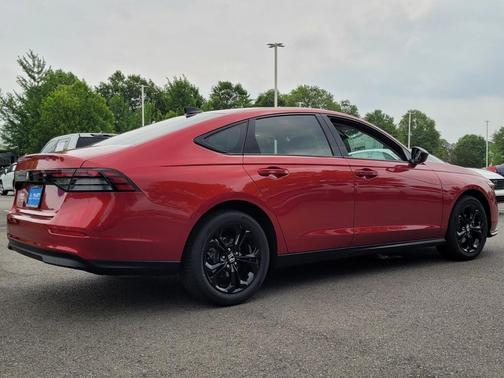 2025 Honda Accord Sport SE 1.5T