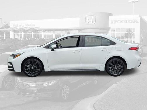 Ice 2024 Toyota Corolla SE