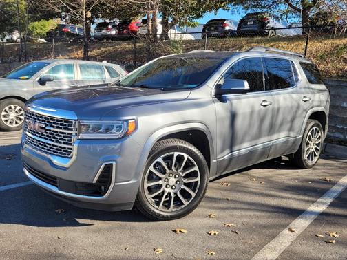 2022 GMC Acadia Denali