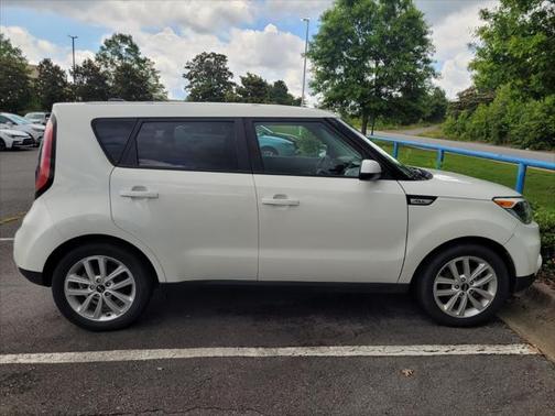 2019 Kia Soul +