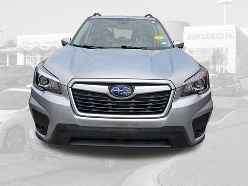 Ice Silver Metallic 2020 Subaru Forester Premium