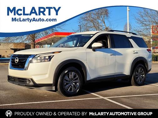 2024 Nissan Pathfinder SV FWD