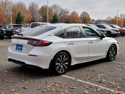 2022 Honda Civic EX-L