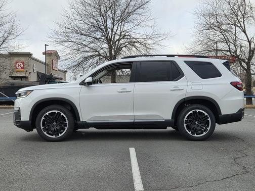 2026 Honda Pilot Touring 8-Passenger