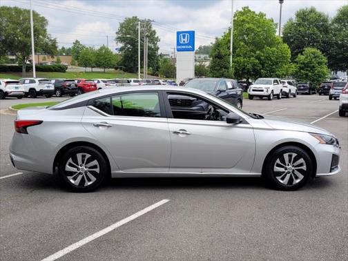 2024 Nissan Altima S FWD