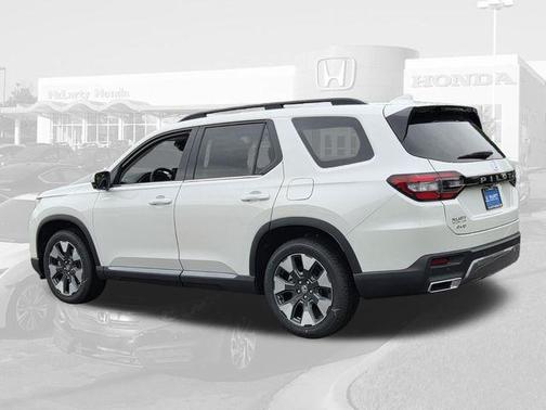 Platinum White Pearl 2026 Honda Pilot Elite