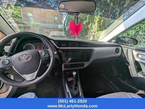 Super White 2017 Toyota Corolla LE