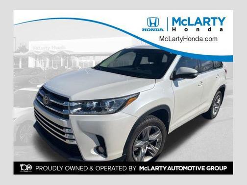 2017 Toyota Highlander Limited