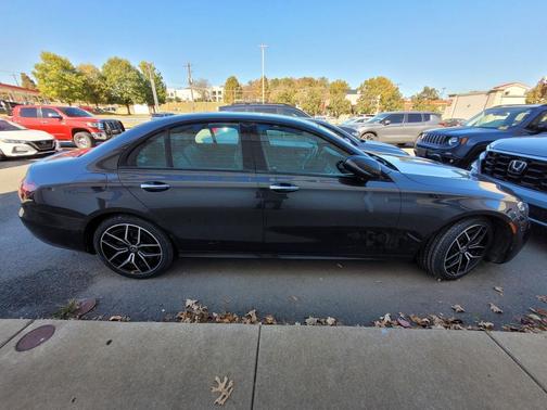 2022 Mercedes-Benz E-Class E 350