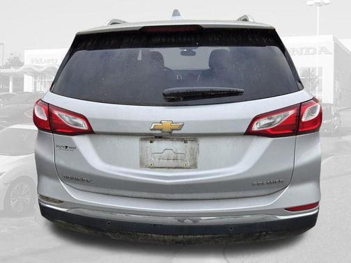 Silver Ice Metallic 2019 Chevrolet Equinox Premier