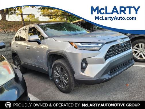 2023 Toyota RAV4 Hybrid XLE Premium