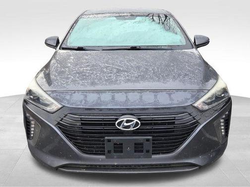 2017 Hyundai IONIQ Hybrid SEL