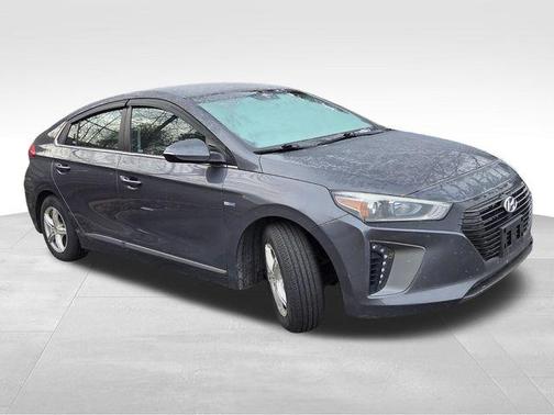 2017 Hyundai IONIQ Hybrid SEL