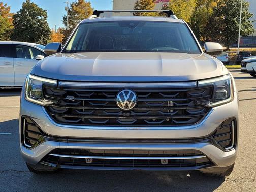 2024 Volkswagen Atlas 2.0T SEL Premium R-Line 4MOTION