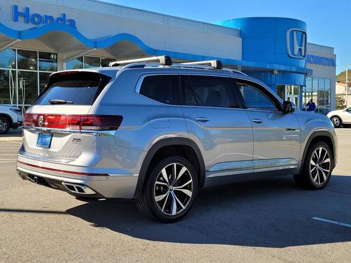 2024 Volkswagen Atlas 2.0T SEL Premium R-Line 4MOTION