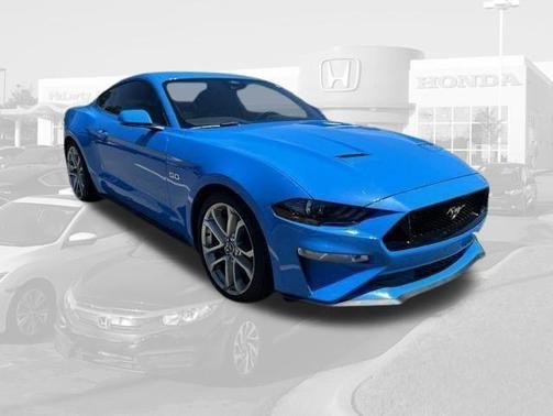 Grabber Blue Metallic 2022 Ford Mustang GT Premium