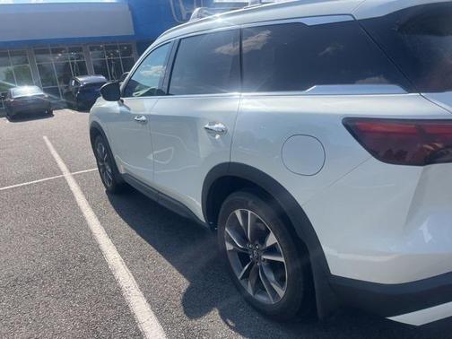 2024 INFINITI QX60 Luxe
