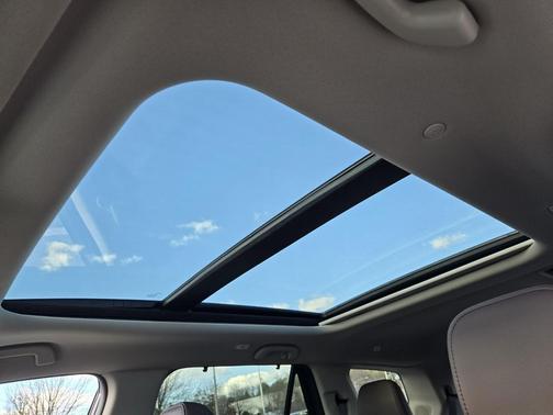 2026 Honda Pilot Touring 8-Passenger