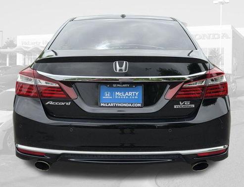 Crystal Black Pearl 2016 Honda Accord Touring
