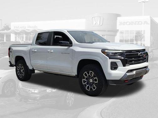 Summit White 2024 Chevrolet Colorado Z71
