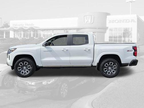Summit White 2024 Chevrolet Colorado Z71