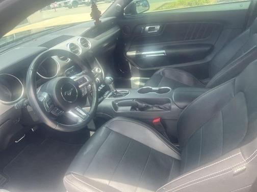 2023 Ford Mustang GT Premium
