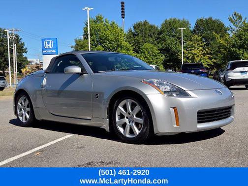 Chrome Silver Clearcoat Metallic 2005 Nissan 350Z Touring