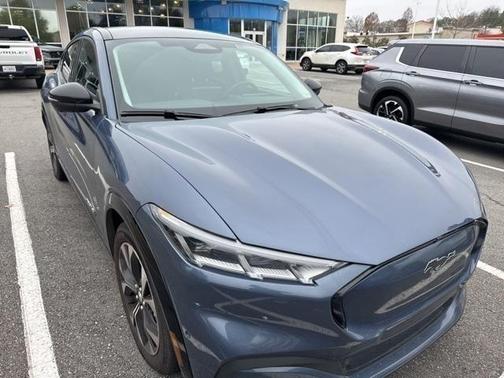 2021 Ford Mustang Mach-E Premium