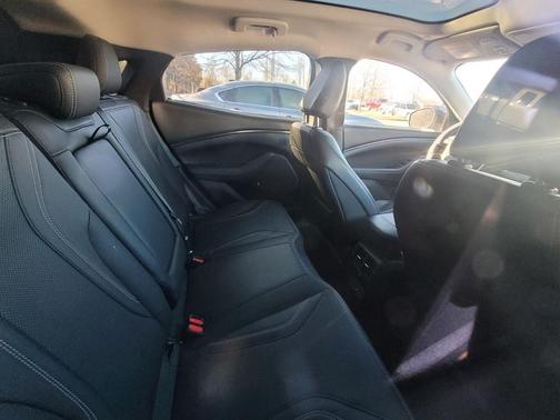 2021 Ford Mustang Mach-E Premium