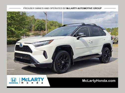 Midnight Black Metallic 2022 Toyota RAV4 Hybrid SE