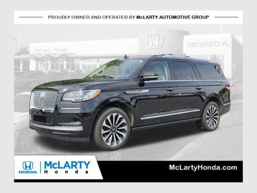 Infinite Black Metallic Clearcoat 2022 Lincoln Navigator Reserve