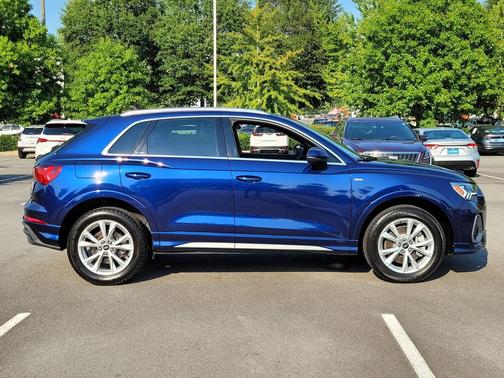 2023 Audi Q3 Premium 45 TFSI S line quattro Tiptronic