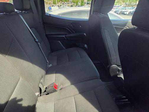 Summit White 2023 Chevrolet Colorado WT