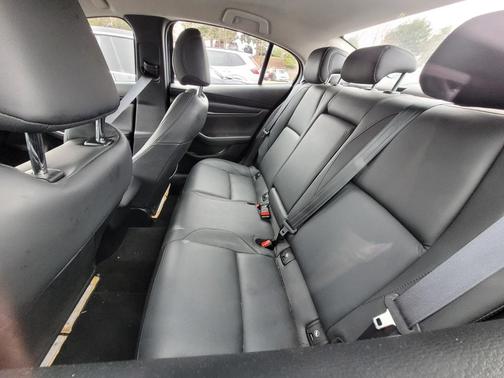 2024 Mazda Mazda3 2.5 S Select Sport