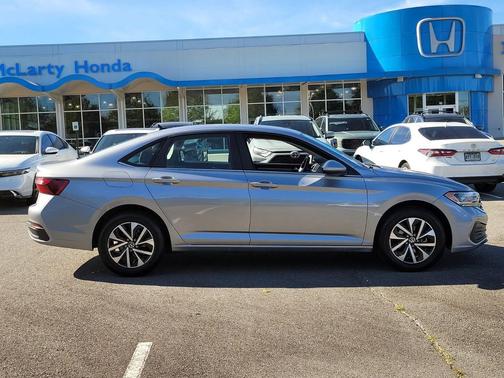 2024 Volkswagen Jetta 1.5T S