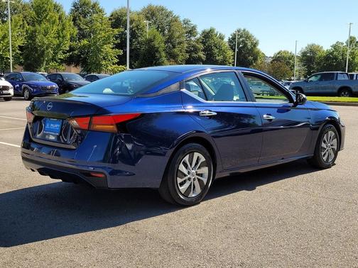 2024 Nissan Altima S FWD