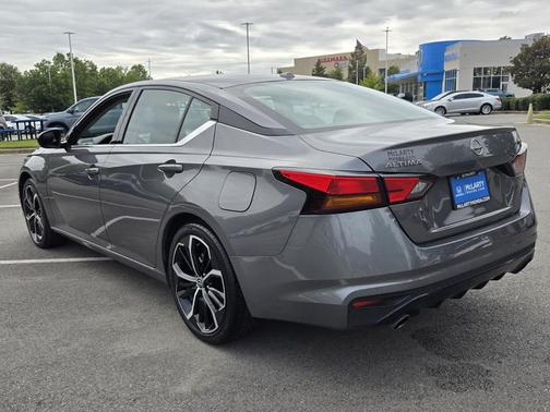 2024 Nissan Altima SR FWD
