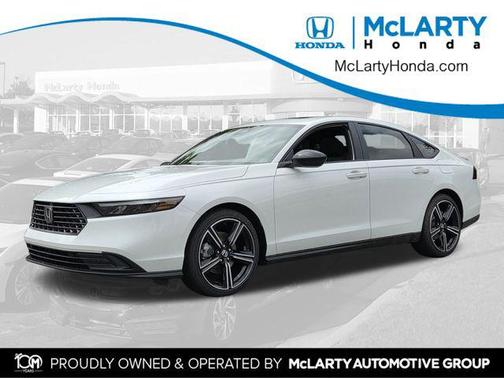 Platinum White Pearl 2026 Honda Accord Hybrid Sport